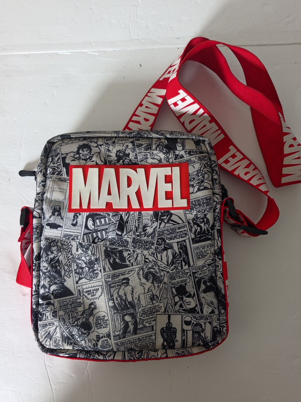 Marvel Black & Red Comic-Panel Messenger Bag